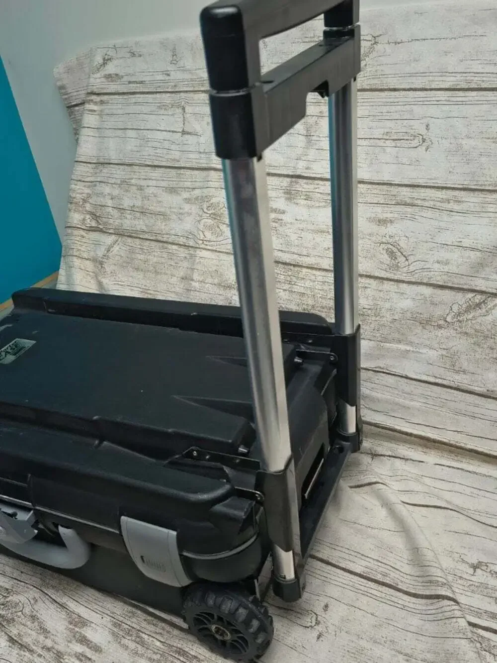 Porter Case Vintage Rolling Hard Carry-On Suitcase Camera Equipment Flight Case